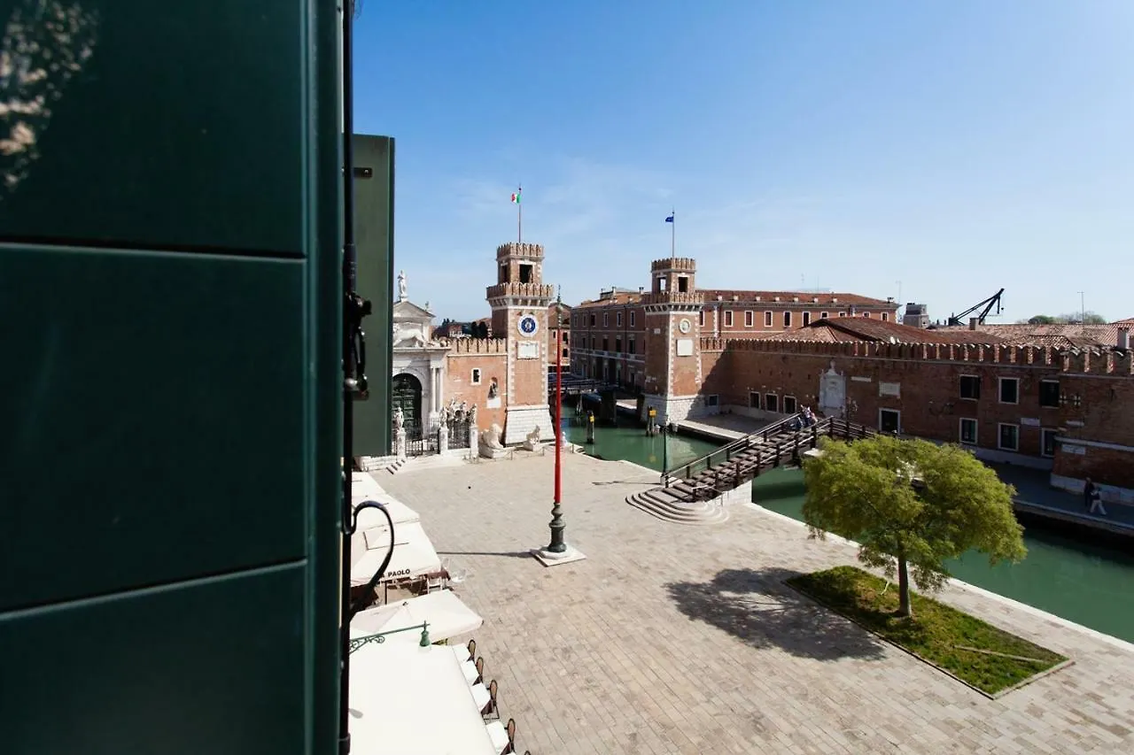 Prince Apartments Venecia