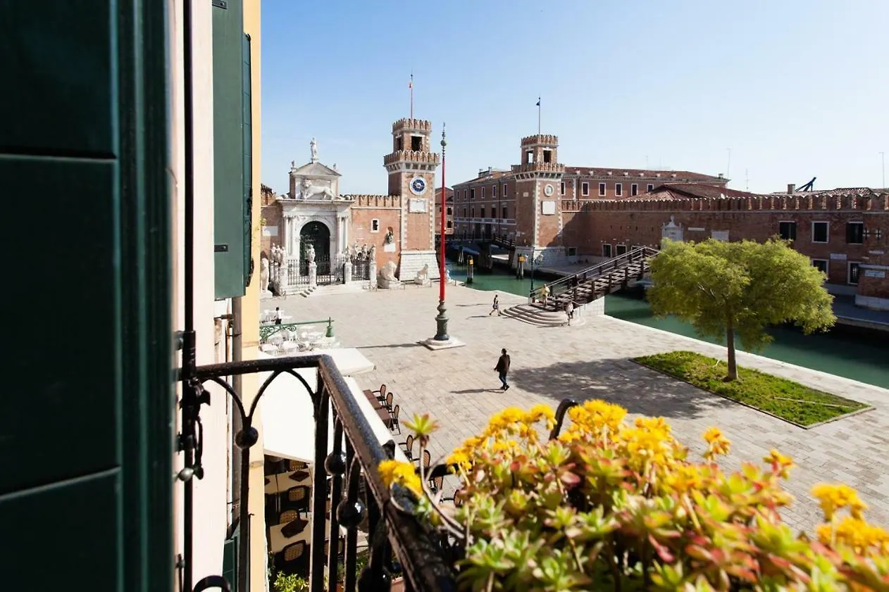 Prince Apartments Venecia 0*,  Italia