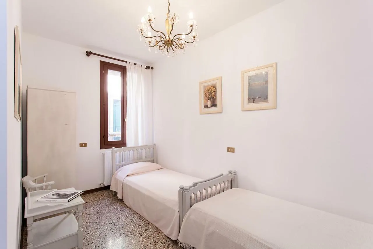 Prince Apartments Venecia