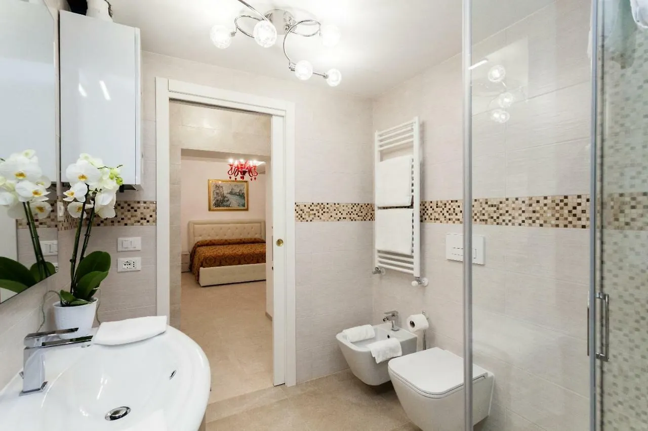 Prince Apartments Venecia